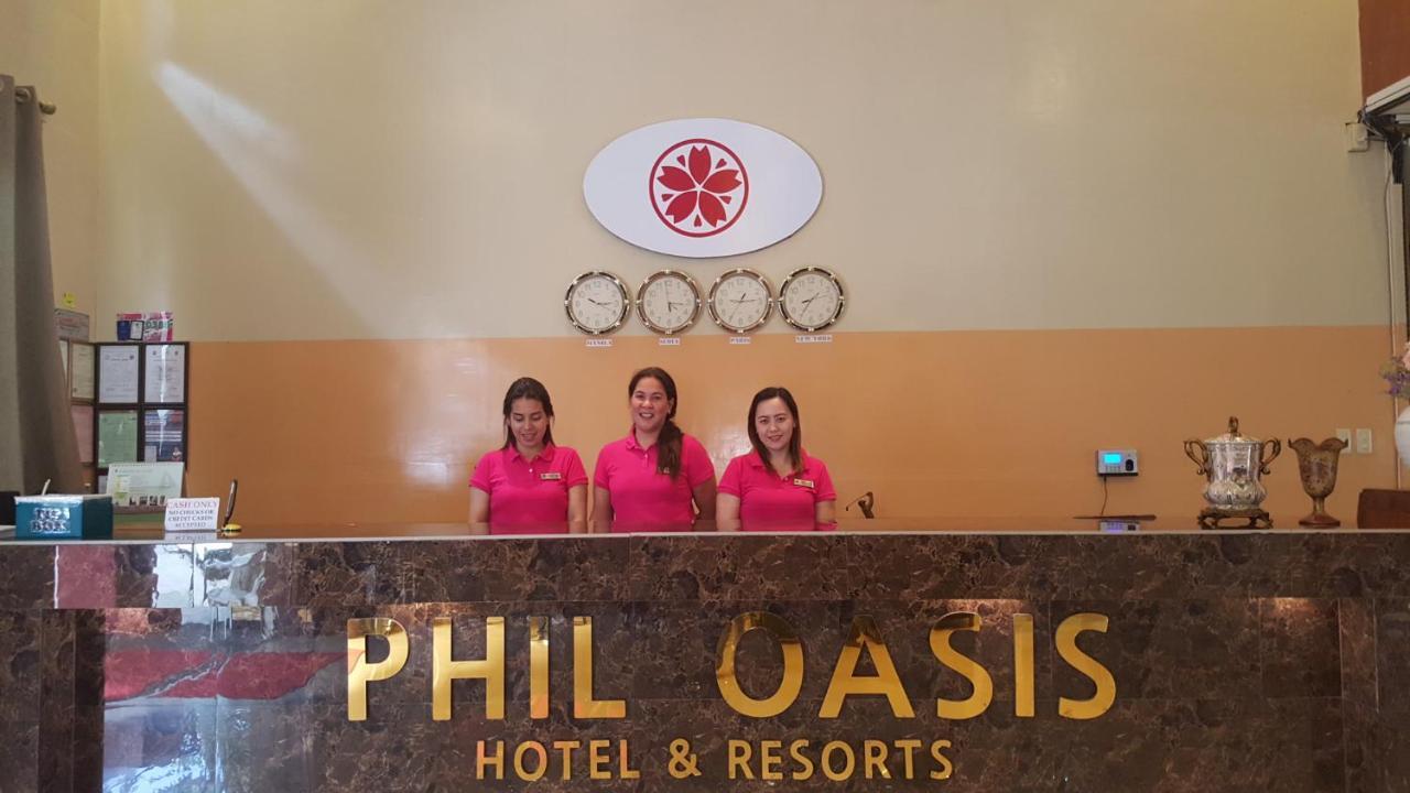 Phil Oasis Hotel & Resort Silang Exterior foto